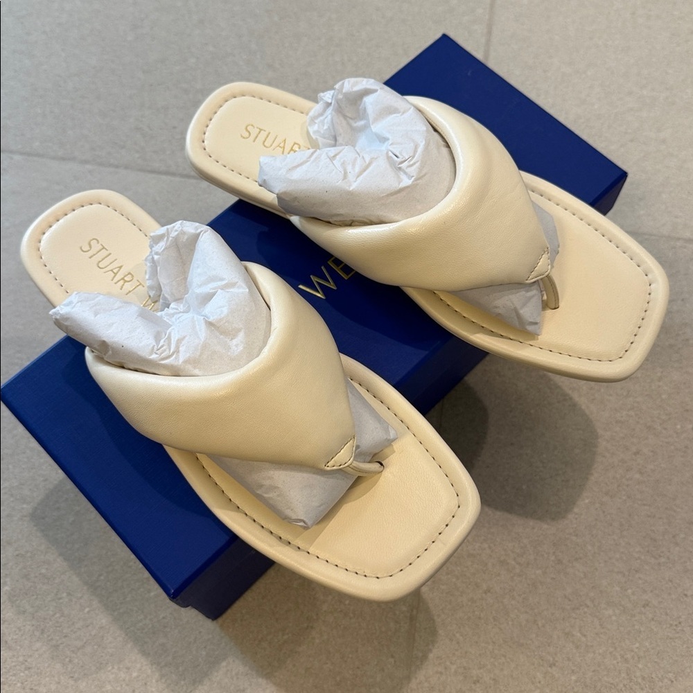 Stuart Weitzman Maui Slip On Flip Flop Sandals. NWT - Picture 7 of 13